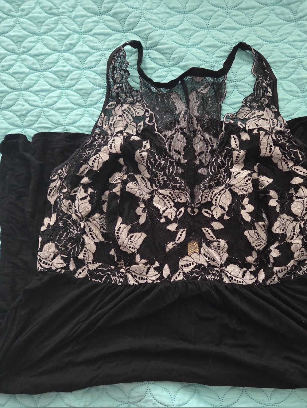 Soma Nightgown Bundle - Picture 3 of 7